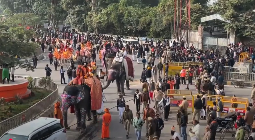 दिगंबर अखाड़ा (वैष्णव) S1